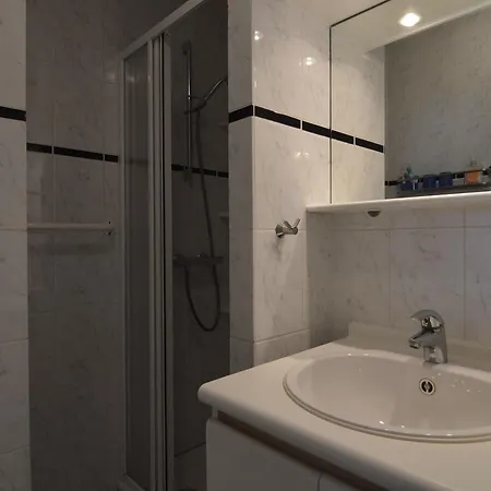 Apartamento Luxurious In With Swimming Pool Bredene